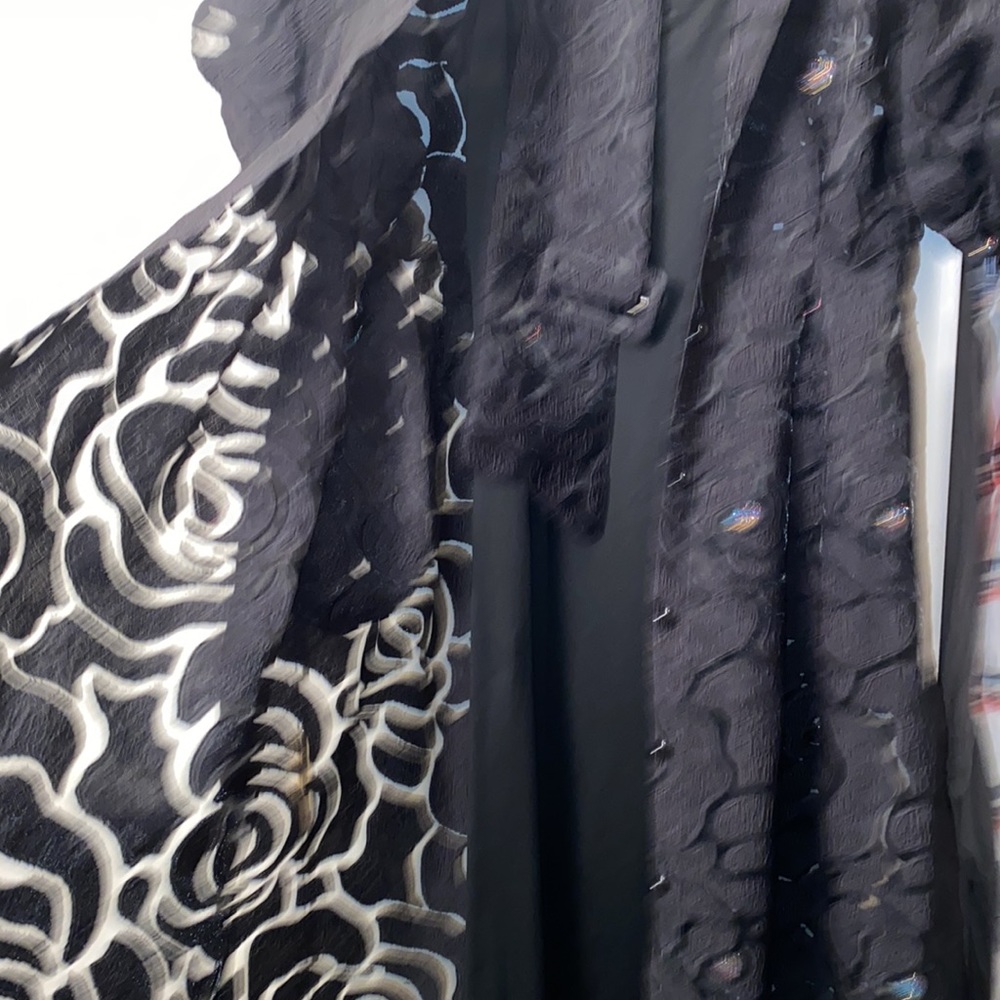 Women’s new black lace 2 piece dress with belt and pockets very stylish. - Picture 2 of 12